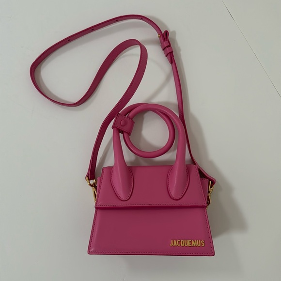 JACQUEMUS MINI CROSSBODY -The Chiquito - Picture 1 of 7